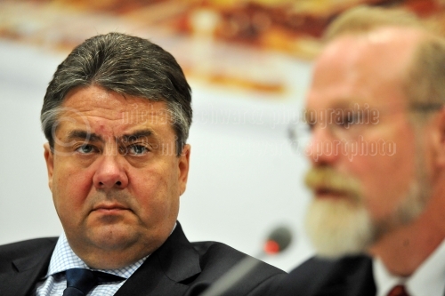 Sigmar Gabriel, Vizekanzler und Bundesminister fuer Wirtschaft und Energie in Hamburg am 22.09.2014 (© schwartz photographie)