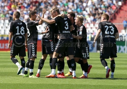 Karlsruher SC -FC St. Pauli am 02. August 2015 (© MSSP - Tom Kohler)