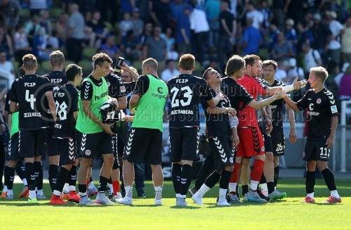 Karlsruher SC -FC St. Pauli am 02. August 2015 (© MSSP - Tom Kohler)