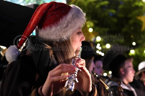 Weihnachtsmarkt Harburg eroeffnet am 17. November 2016 (© Michael Schwartz)