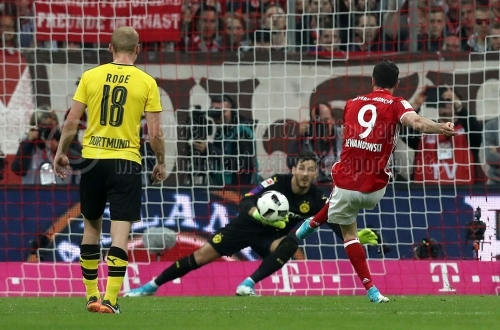 FC Bayern Muenchen - Borussia Dortmund am 08. April 2017 (© MSSP - Tom Kohler)