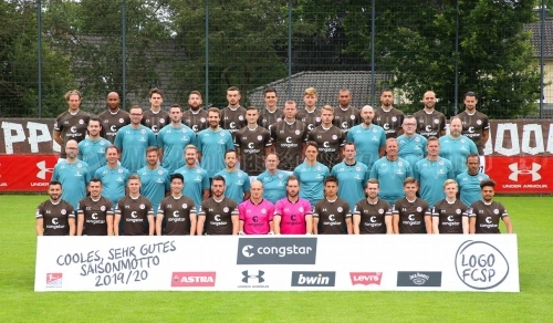 Mannschaftsfoto FC St. Pauli am 15. Juli 2019 (© MSSP - Michael Schwartz)