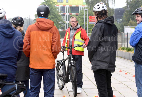 Fahrradsicherheitstraining der BGHW in Hamburg am 24. September 2022 (© schwartz photographie)