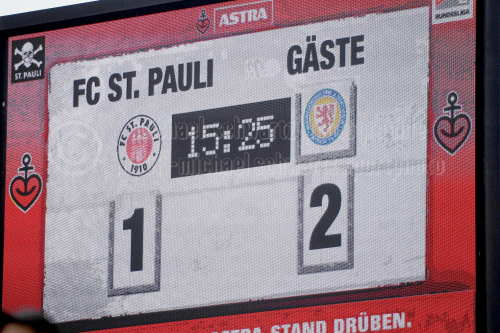 FC St. Pauli - Eintracht Braunschweig am 16. April 2023 (© MSSP - Michael Schwartz)